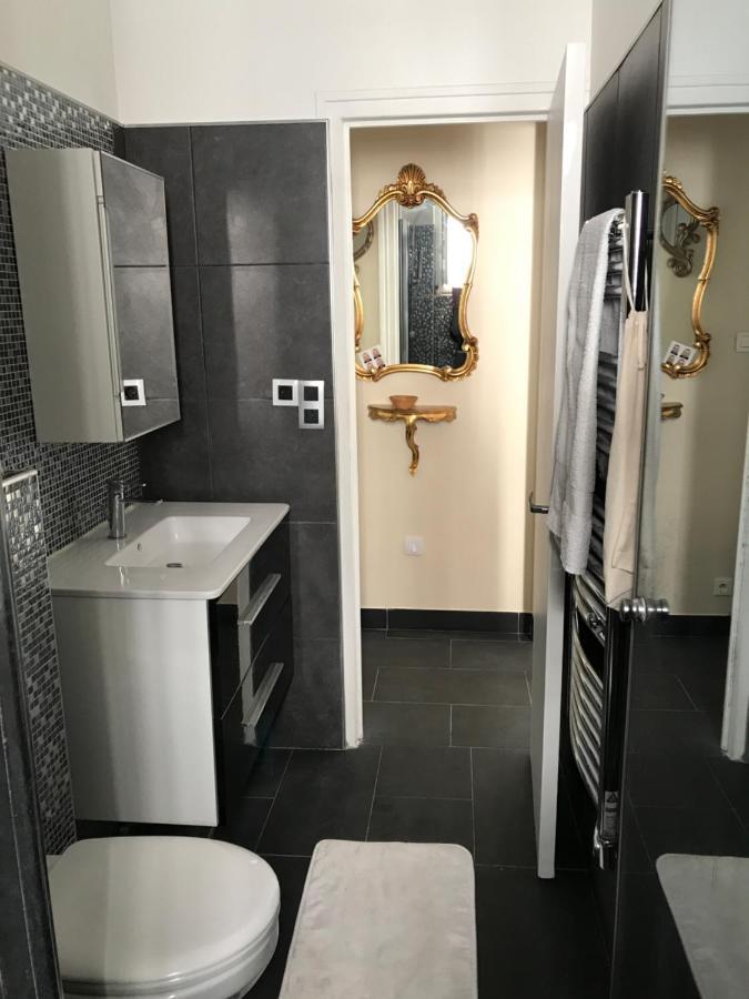 Superbe appartement proche de la butte Montmartre Paris Extérieur photo